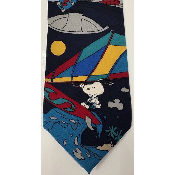 Peanuts Snoopy X-Treme Joe Necktie Tie Extreme Outdoor Sports 100% Silk - Picture 2 of 5
